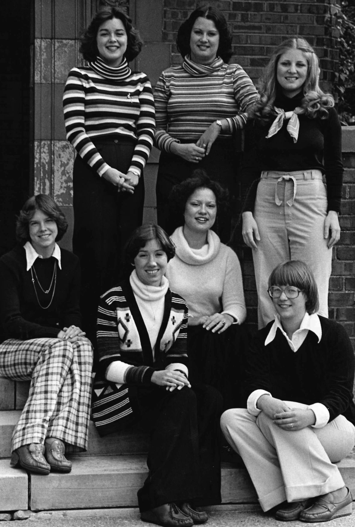 1977 queen candidates